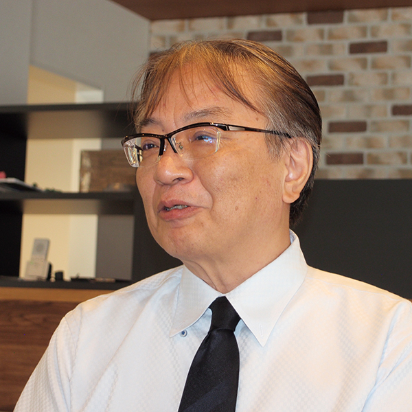 施設長 松本 兼明 様